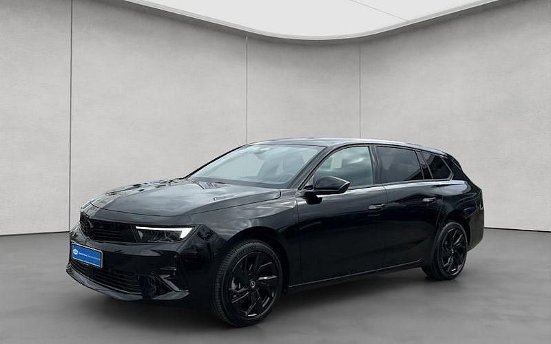 Gebraucht Opel Astra 131 PS (96 kW) 2024 Schwarz Kombi