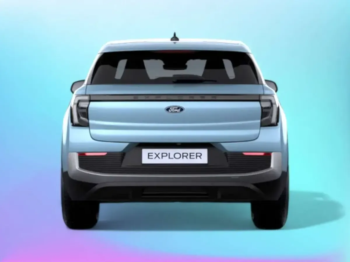 Neu Ford Explorer Premium 210 kW (286 PS) 2026 Arctic blue SUV