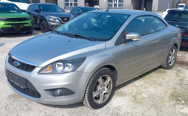 Gebraucht Ford Focus Cabriolet 145 PS (106 kW) 2010 Silber Cabrio