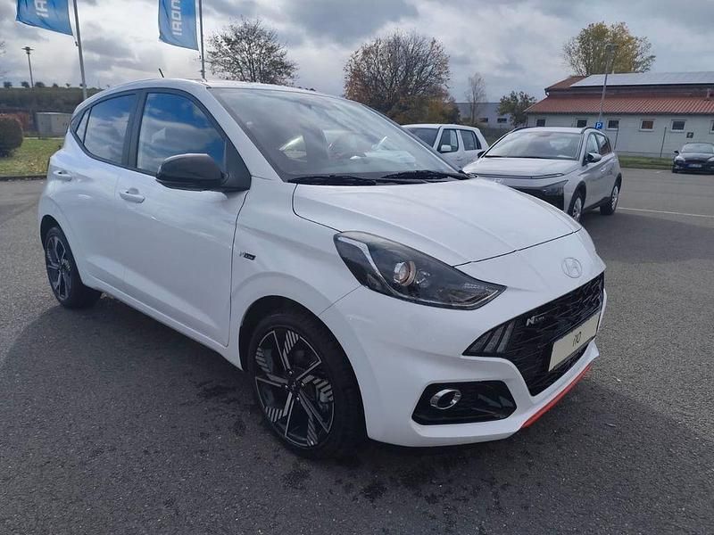 Neu Hyundai i10 N Line 90 PS (66 kW) 2025 Weiß Kleinwagen