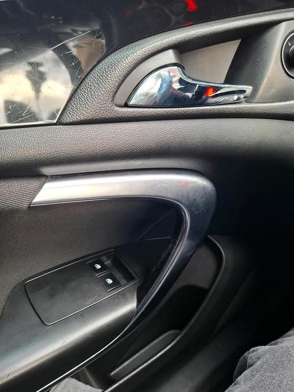 Gebraucht Opel Insignia 2010 Schwarz Limousine