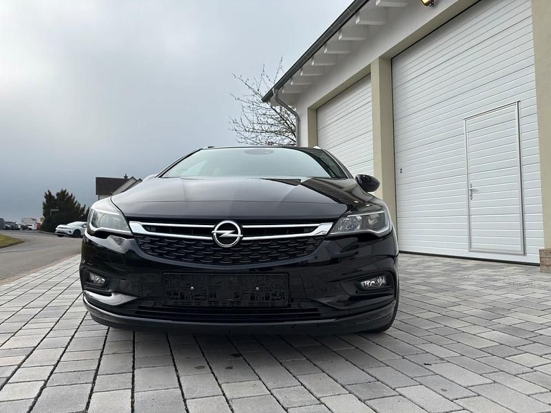 Gebraucht Opel Astra 136 PS (100 kW) 2017 Schwarz Kombi