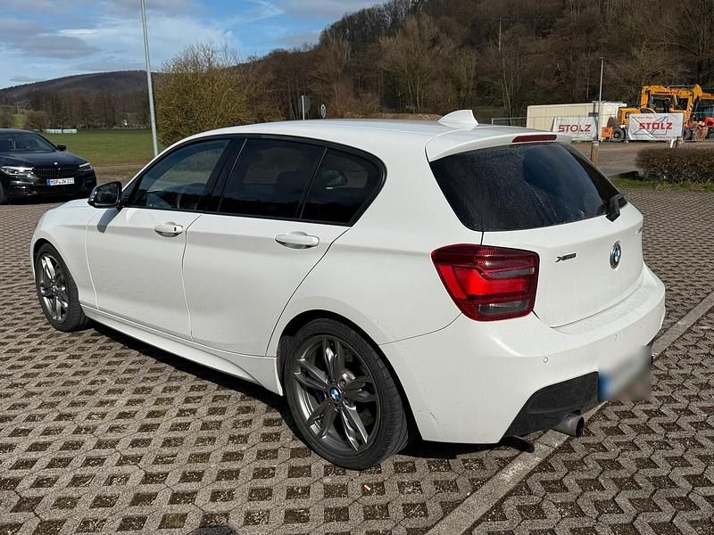 Gebraucht BMW M135 Advantage 320 PS (235 kW) 2013 Weiß Kleinwagen