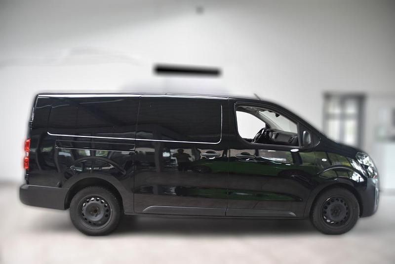 Schwarz metallic Gebraucht 2022 Fiat Scudo Van | 19.170 € (Fairer Preis) - Bild 1/4