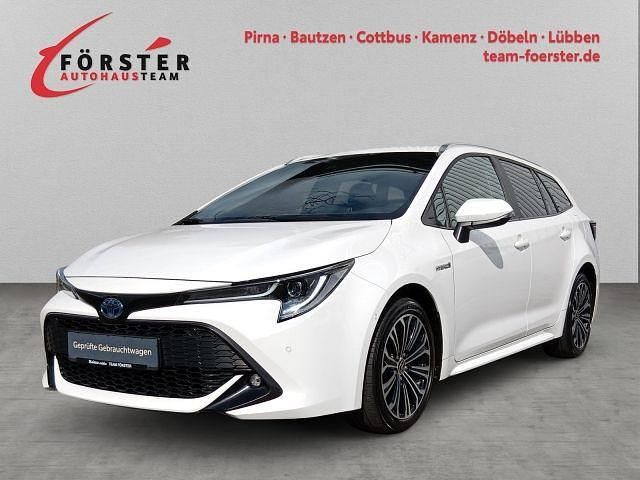 Gebraucht Toyota Corolla Team 122 PS (89 kW) 2020 Schneeweiß Limousine
