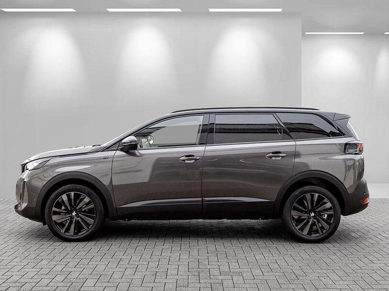 Gebraucht Peugeot 5008 GTi 131 PS (96 kW) 2024 Platinium grau SUV