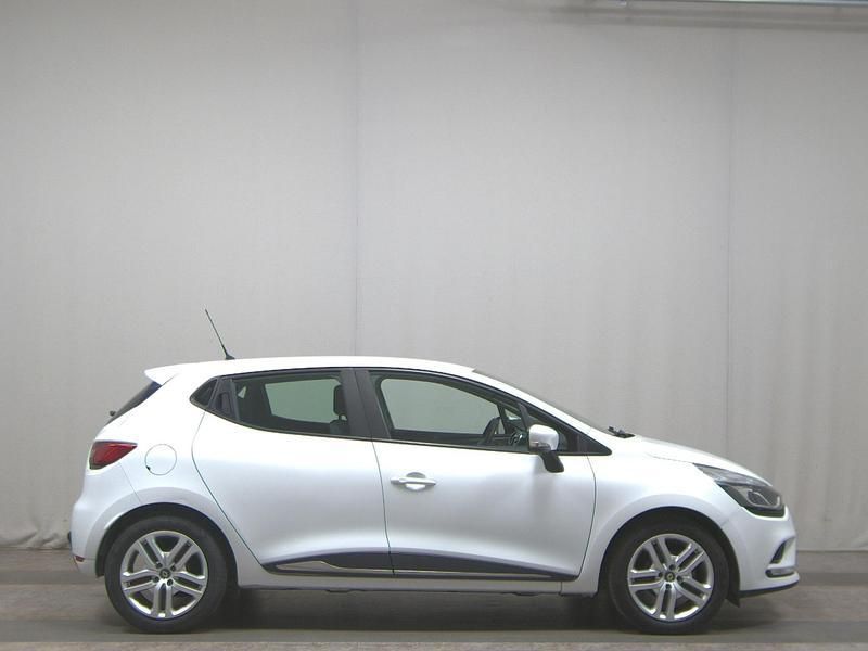 Gletscherweiss Gebraucht 2019 Renault Clio IV Limousine | 7.980 € (Guter Preis) - Bild 1/4