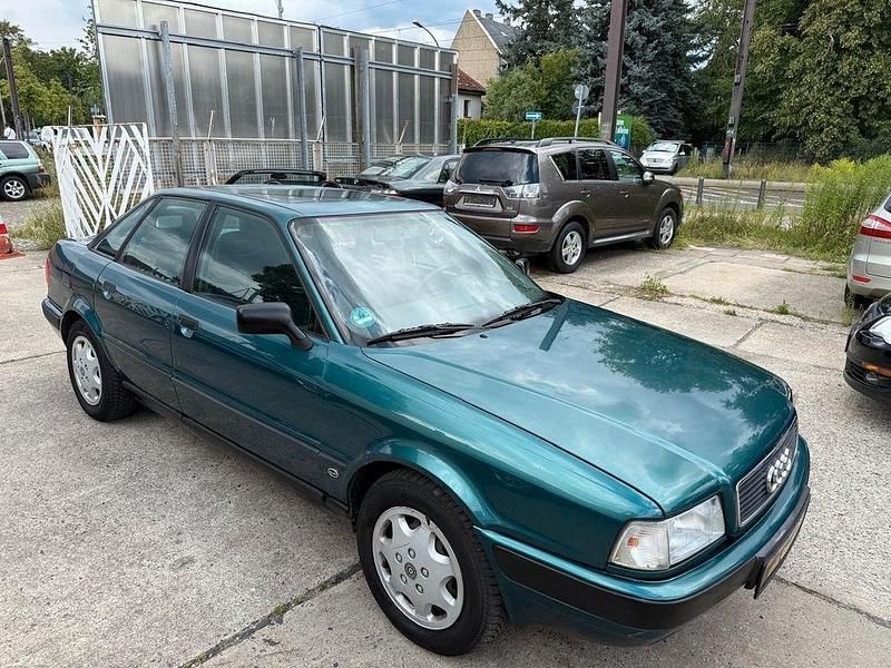 Grün Gebraucht 1992 Audi 80 Limousine | 990 € - Bild 1/4