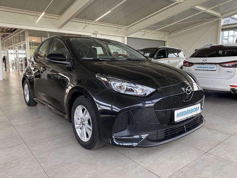 Gebraucht Mazda 2 Center-Line 116 PS (85 kW) 2025 Schwarz Limousine