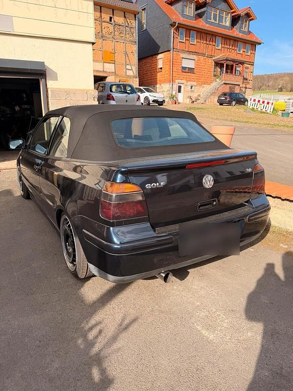 Gebraucht VW Golf Cabriolet 116 PS (85 kW) 2002 Schwarz Cabrio