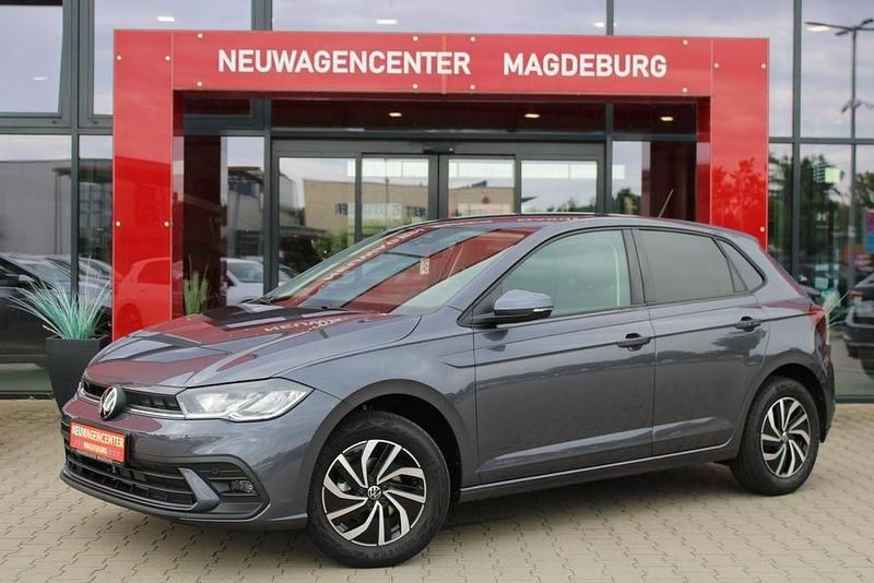 Grau Neu 2025 VW Polo Limousine | 23.980 € (Guter Preis) - Bild 1/4