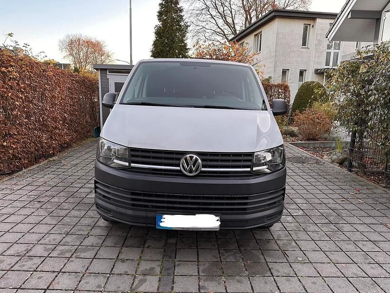 Gebraucht VW Transporter 150 PS (110 kW) 2018 Weiß Van