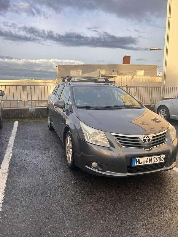 Gebraucht 2012 Toyota Avensis Executive Kombi | 3.300 € (Fairer Preis) - Bild 1/4