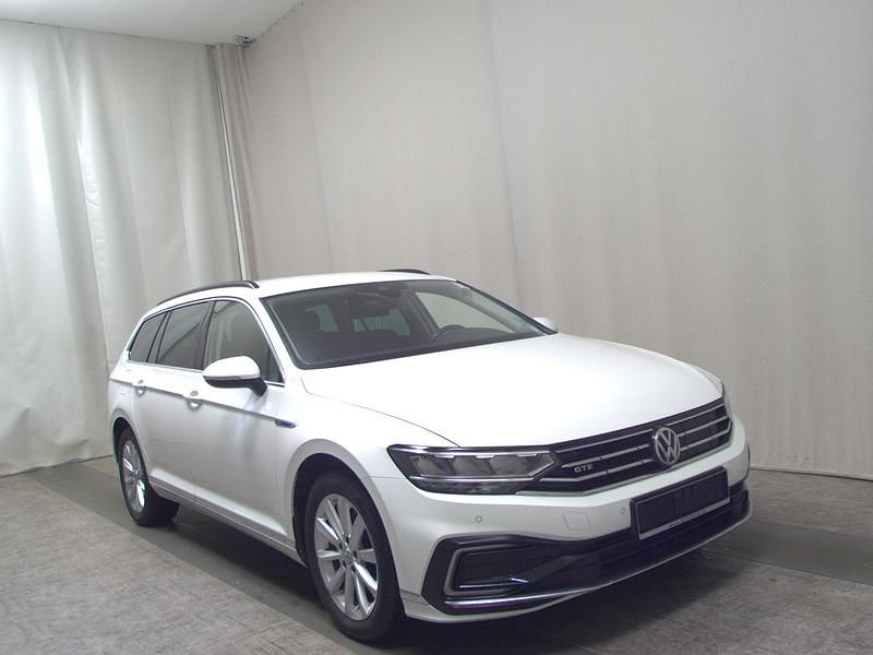 Gebraucht VW Passat GTE 218 PS (160 kW) 2020 Weiss Kombi