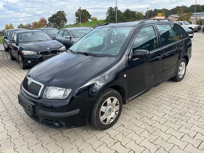 Schwarz Gebraucht 2007 Skoda Fabia Cool Edition Kombi | 990 € (Superpreis) - Bild 1/4