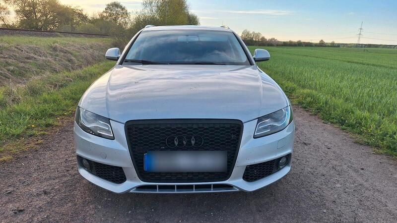 Silber Gebraucht 2009 Audi A4 Kombi | 5.000 € (Guter Preis) - Bild 1/4