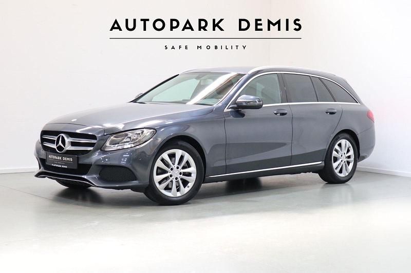Grau Gebraucht 2015 Mercedes C220 Kombi | 13.485 € (Fairer Preis) - Bild 1/4