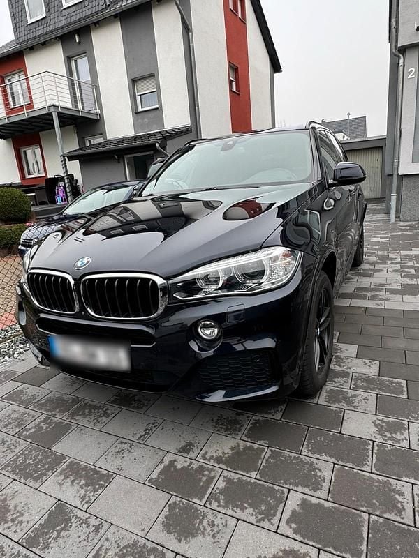 Blau Gebraucht 2017 BMW X5 M Sport SUV | 29.500 € (Guter Preis) - Bild 1/4