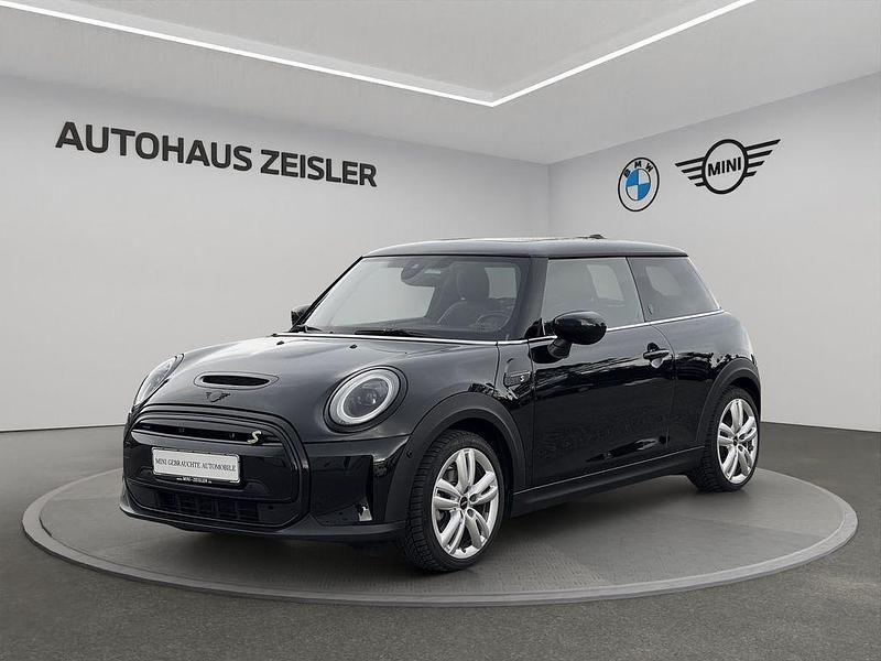 Midnight black Gebraucht 2023 Mini Cooper SE Hatch Kleinwagen | 20.720 € (Fairer Preis) - Bild 1/4