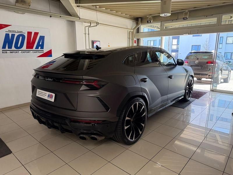 Second-hand Lamborghini Urus 650 CP (478 kW) 2020 Negru SUV