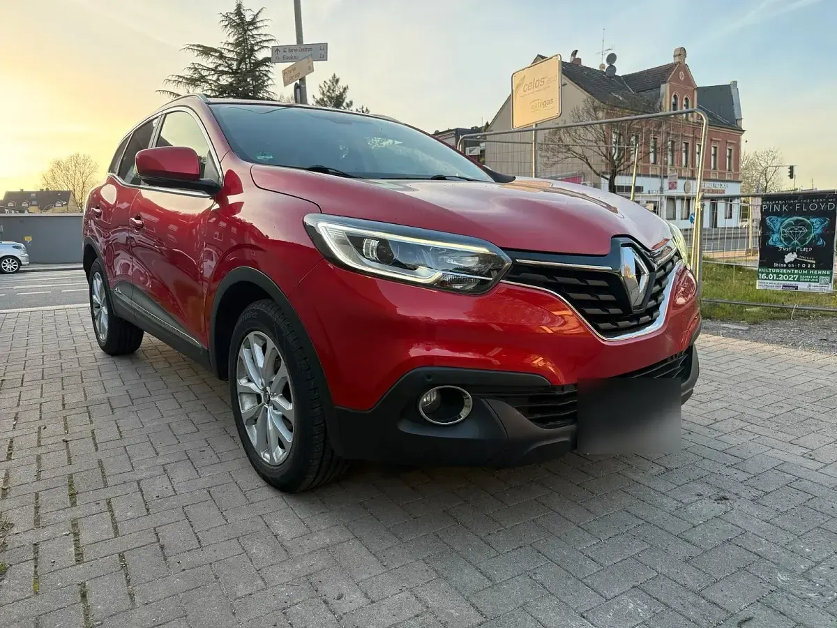 Gebraucht Renault Kadjar 132 PS (97 kW) 2018 Rot SUV