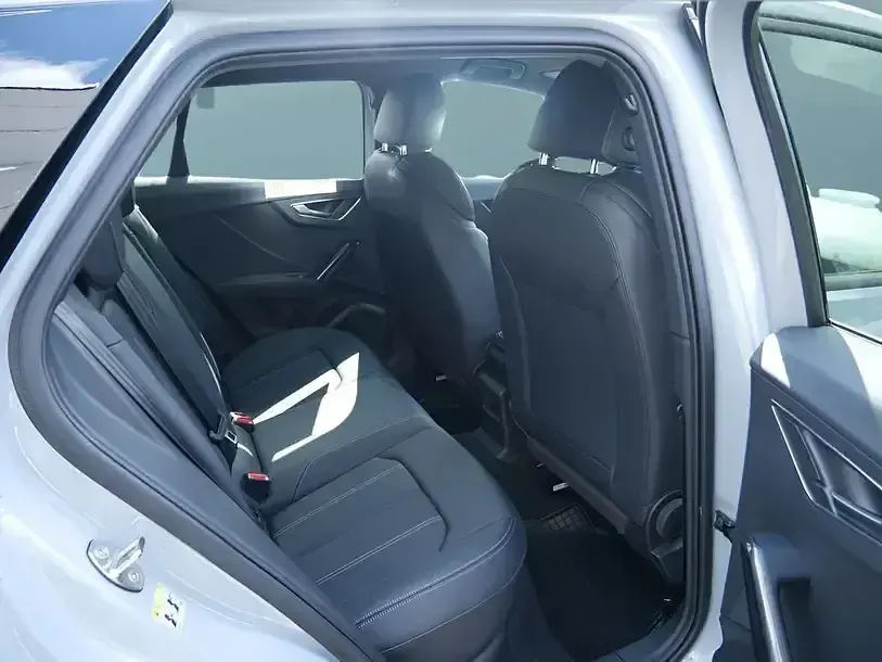 Gebraucht Audi Q2 190 PS (139 kW) 2022 Grau SUV