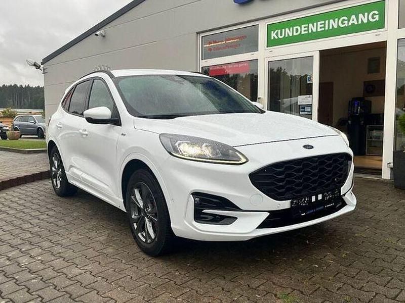Weiß Gebraucht 2022 Ford Kuga ST-Line SUV | 27.590 € (Fairer Preis) - Bild 1/4