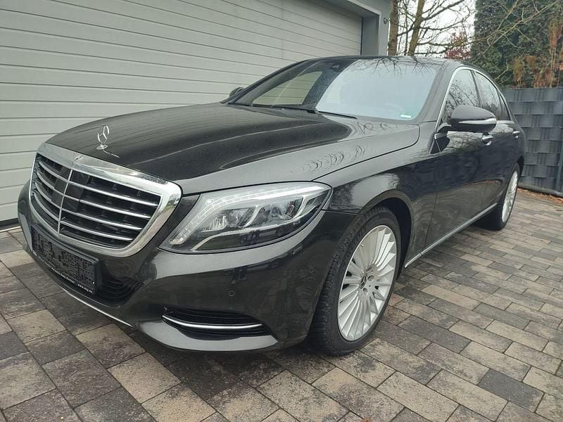 Schwarz Gebraucht 2017 Mercedes S500 Limousine | 41.497 € - Bild 1/4