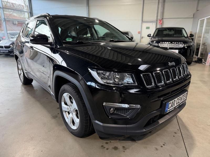 Gebraucht Jeep Compass Longitude 140 PS (102 kW) 2018 Schwarz SUV