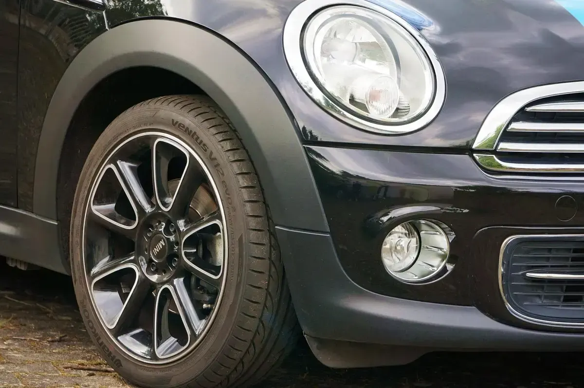 Brugt Mini Cooper 130 HK (95 kW) 2012 Sort Hatchback