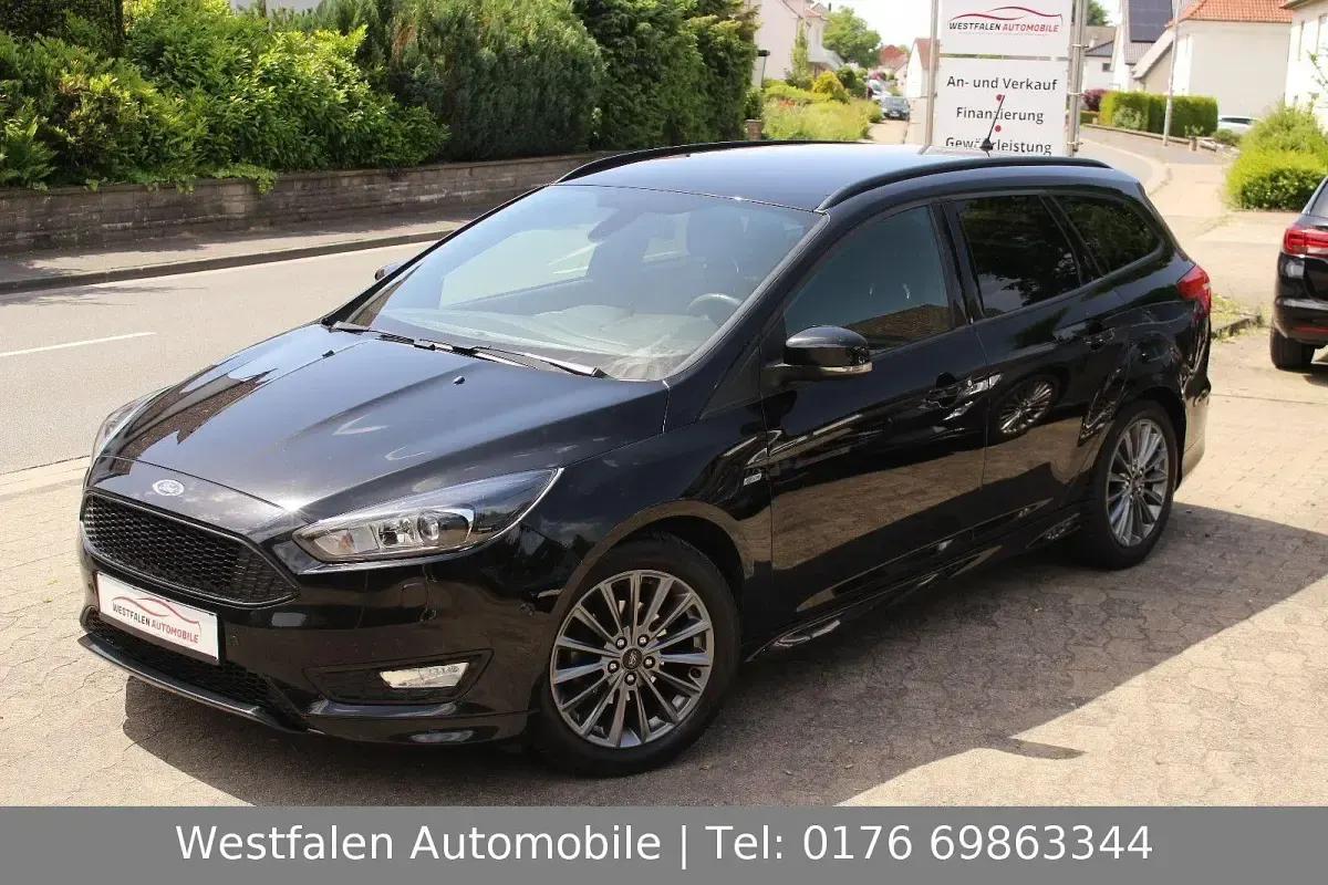 Gebraucht Ford Focus ST-Line 140 PS (102 kW) 2018 Schwarz Kombi