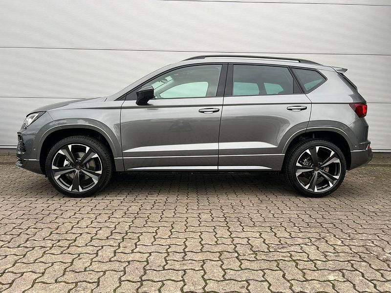 Neu Cupra Ateca 150 PS (110 kW) 2025 Grau SUV