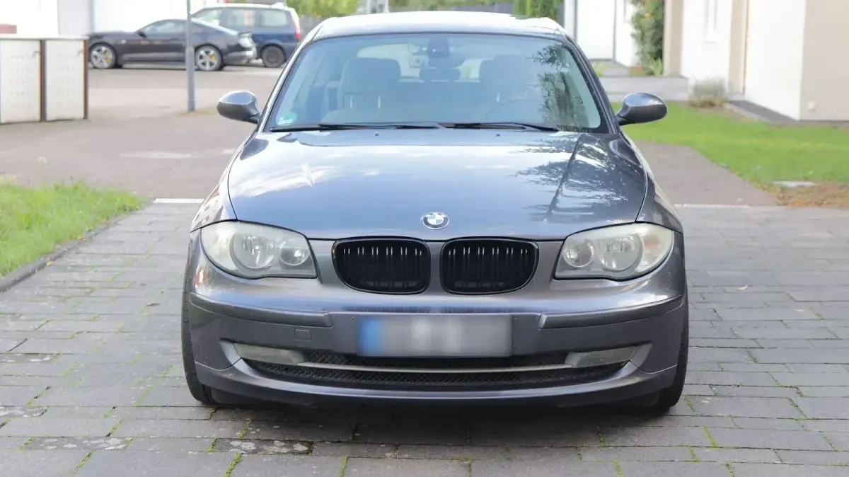 Używany BMW 118 Performance 143 KM (105 kW) 2008 Szary Hatchback