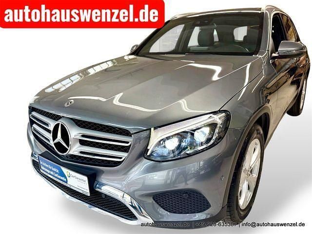 Grau Gebraucht 2018 Mercedes GLC300 Exclusive SUV | 33.500 € (Fairer Preis) - Bild 1/4