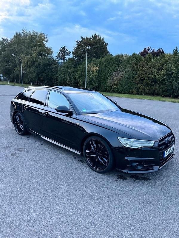 Schwarz Gebraucht 2018 Audi A6 Ambiente Kombi | 24.900 € (Superpreis) - Bild 1/4