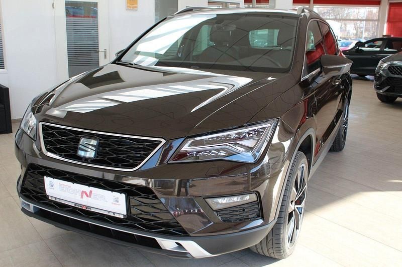 Usata Seat Ateca XCELLENCE 150 CV (110 kW) 2018 Marrone SUV