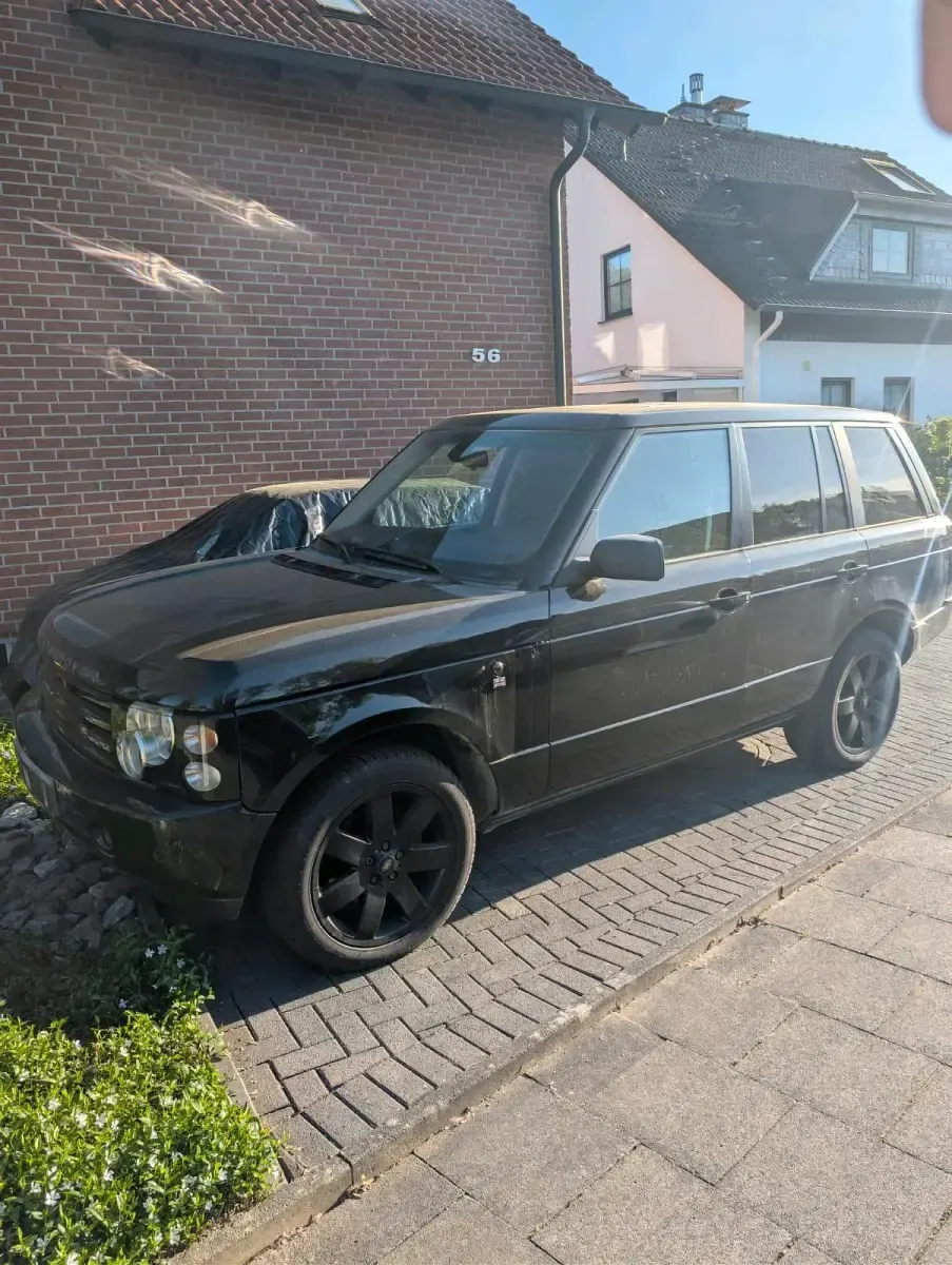 Używany Land Rover Range Rover 285 KM (209 kW) 2002 Czarny SUV