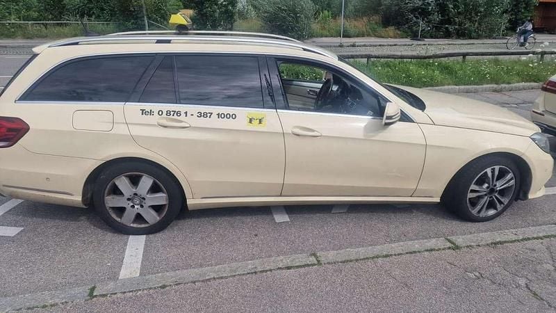 Gebraucht Mercedes E220 170 PS (125 kW) 2014 Kombi