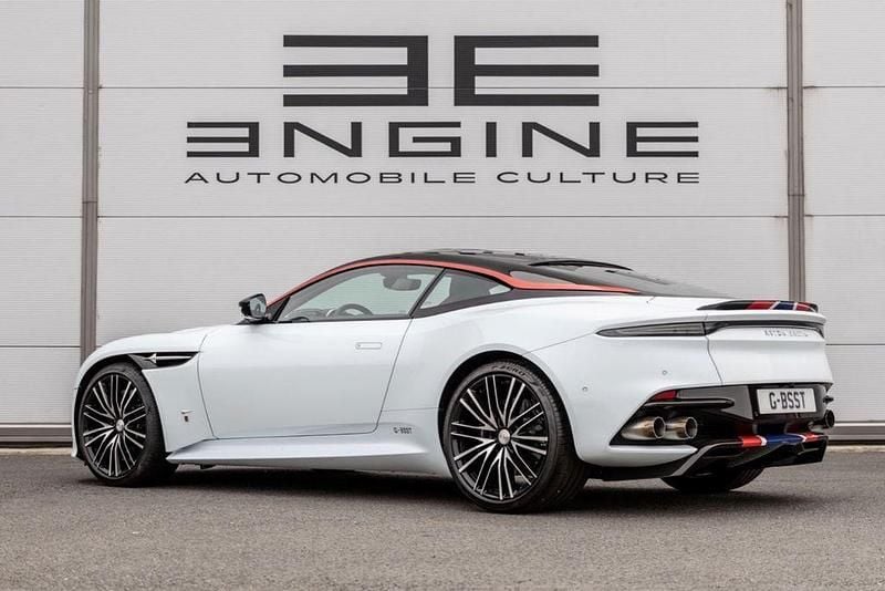 Gebraucht Aston Martin DBS 725 PS (533 kW) 2019 Weiß