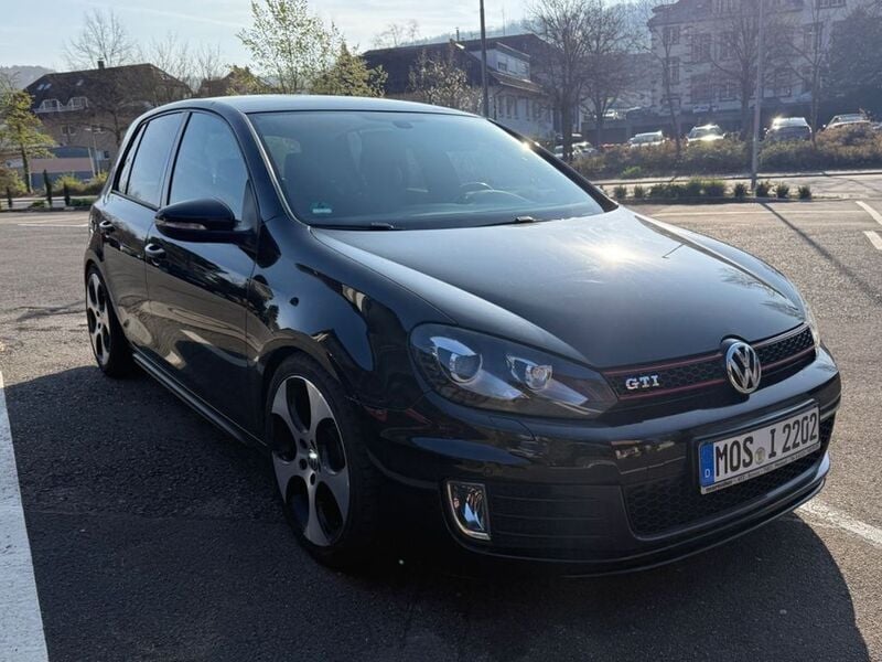 Schwarz Gebraucht 2011 VW Golf VI GTI Limousine | 9.500 € (Fairer Preis) - Bild 1/4