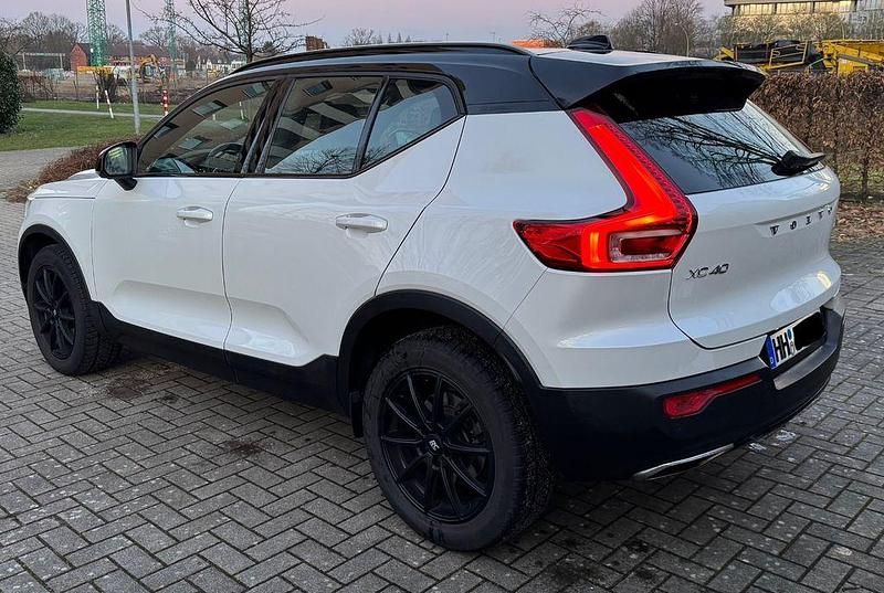 Gebraucht Volvo XC40 R-Design 190 PS (139 kW) 2018 Weiß SUV