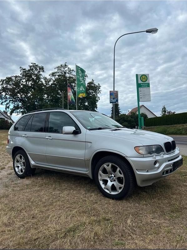 Silber Gebraucht 2003 BMW X5 Sport Line SUV | 5.800 € (Guter Preis) - Bild 1/4