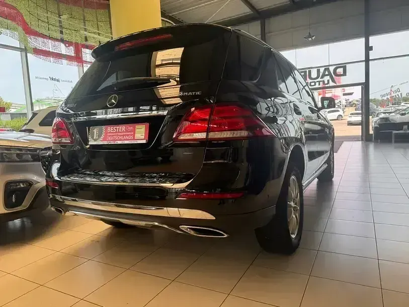 Gebraucht Mercedes GLE350 258 PS (189 kW) 2017 Schwarz SUV