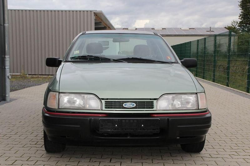 Second-hand Ford Sierra 101 CP (74 kW) 1990 Verde Berlinǎ
