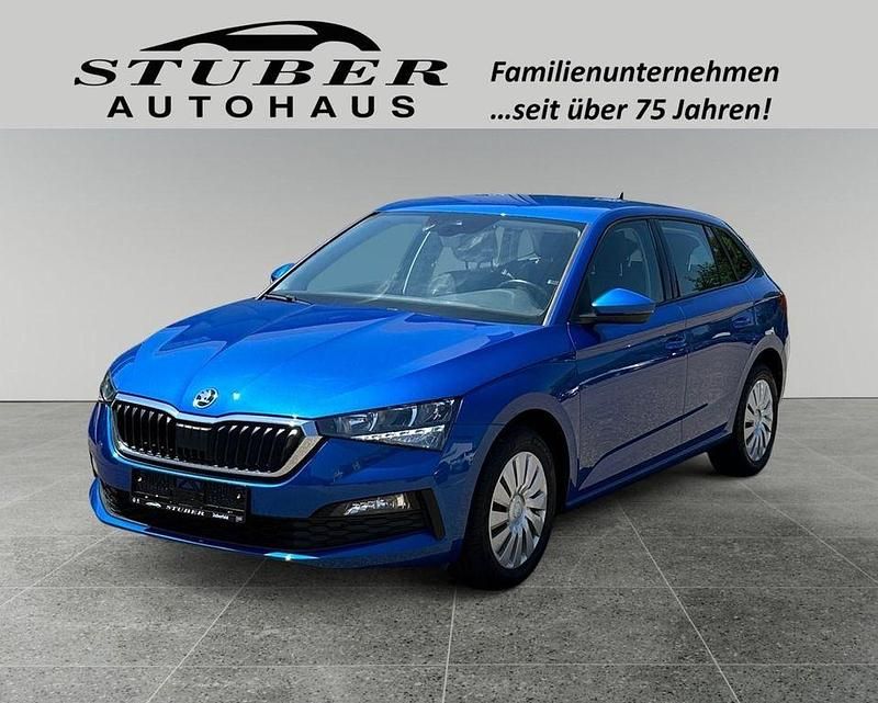 Raceblau metallic Gebraucht 2022 Skoda Scala Ambition Kleinwagen | 19.990 € (Fairer Preis) - Bild 1/4