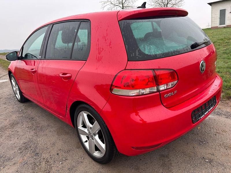 Gebraucht VW Golf VI Comfortline 86 PS (63 kW) 2011 Rot Kleinwagen