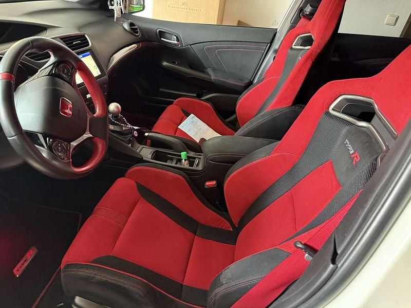 Gebraucht 2015 Honda Civic Type R GT Limousine | 35.900 € - Bild 1/4