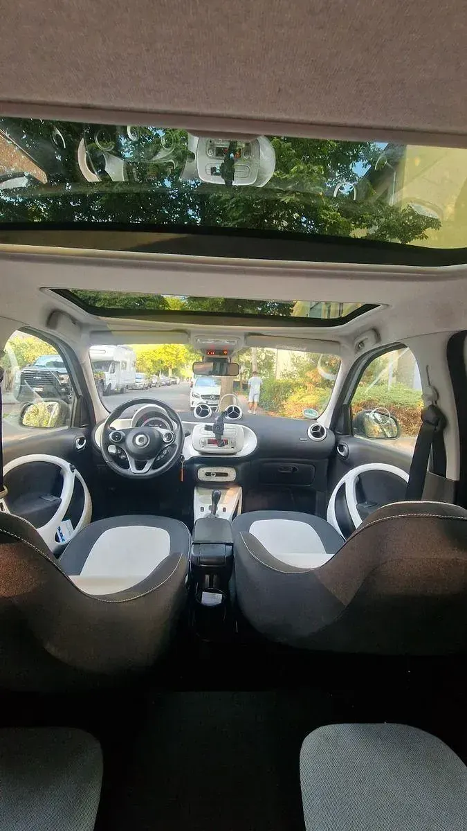 Gebraucht Smart ForFour Passion 75 PS (55 kW) 2017 Weiß Kleinwagen