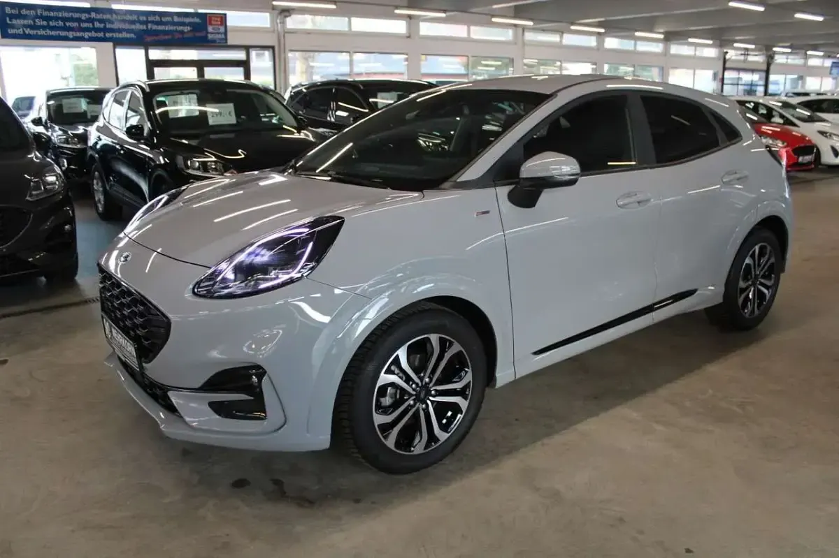 Second-hand Ford Puma ST-Line X 155 CP (114 kW) 2023 Gri SUV