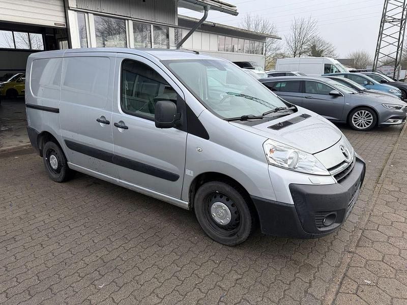 Gebraucht Toyota Proace 90 PS (66 kW) 2015 Silber Van / Kleinbus
